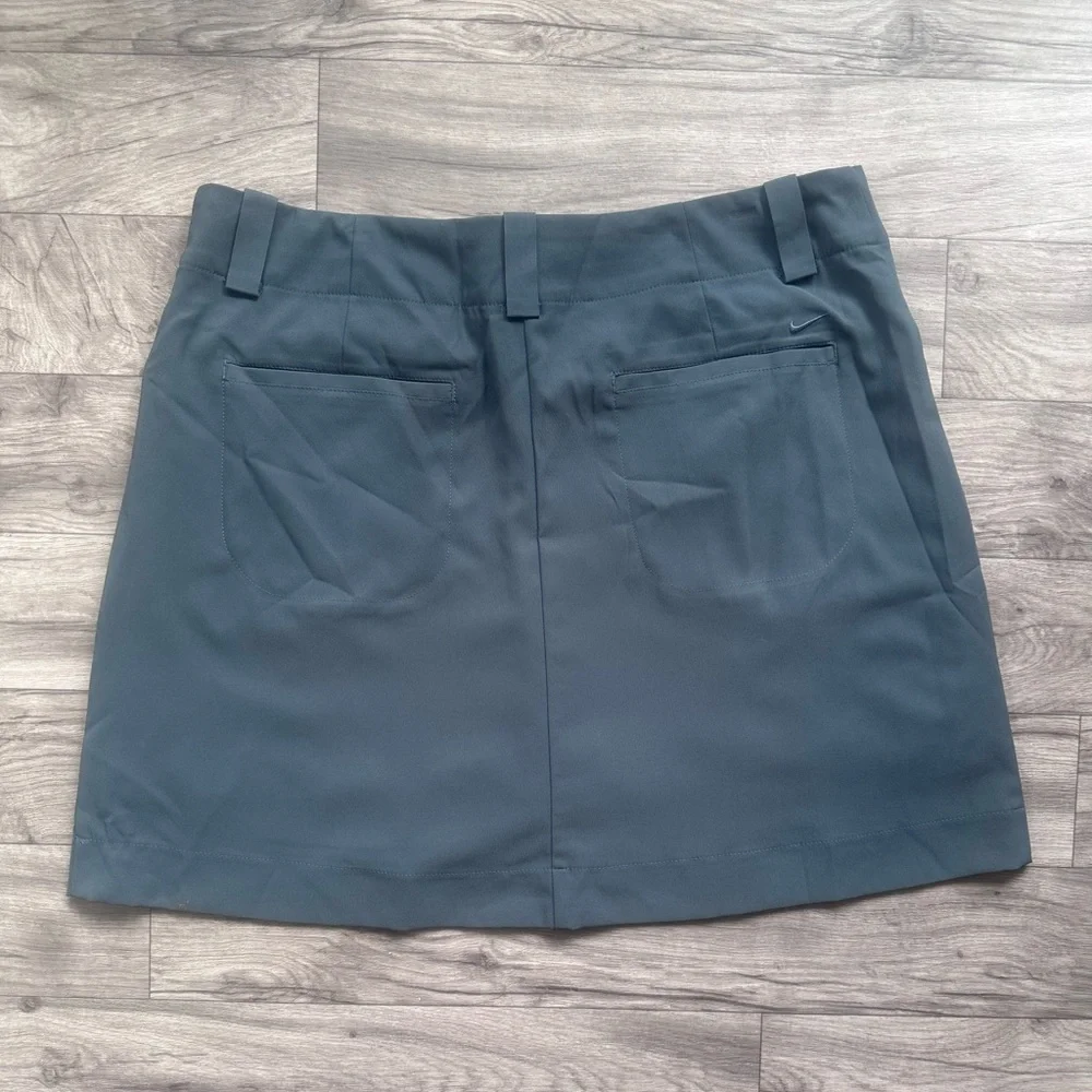 Nike Golf Gray Short skirt.size 12 - Picture 2 of 9